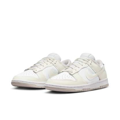 (WMNS) Nkhjgike Dunk Low 'Coconut Milk' DD1503-121