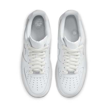 (WMNS) Nkhjgike Air Force 1 '07 'Triple White' DD8959-100
