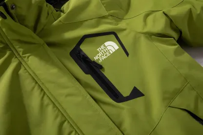 The Nokhjgrth Face-Women's Waterproof Ski Jacket