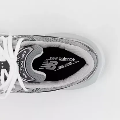 Nekhjgw balkhjgance Made in USA 990v6
