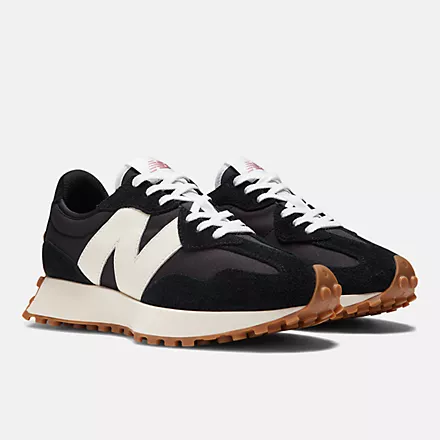 Nekhjgw balkhjgance 327 Black with white and mineral red