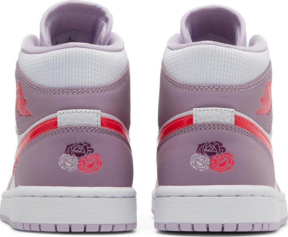 Wmns Mid 'Valentine's Day' DR0174-500