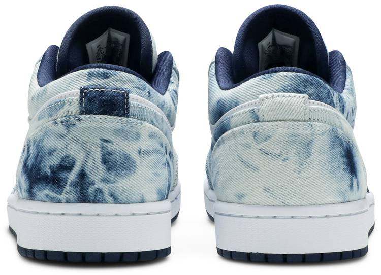 Low SE 'Washed Denim' CZ8455-100