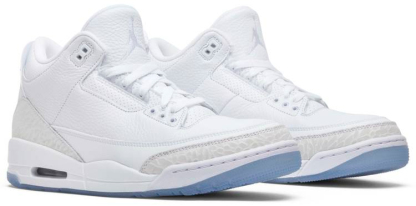 Retro 'Triple White' 136064-111