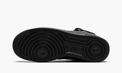 1 Mid 07 ��Black / Sail