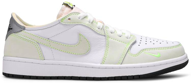 Low OG 'Ghost Green' DM7837-103