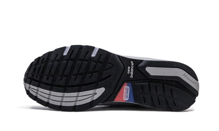 990 v5 Noir