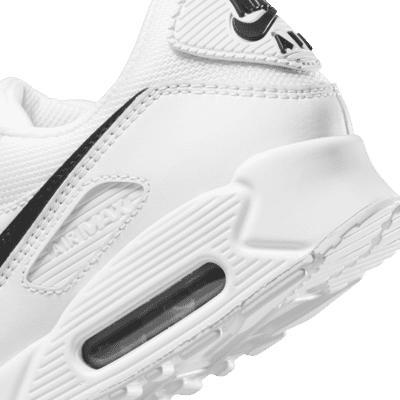 90 'White Black'