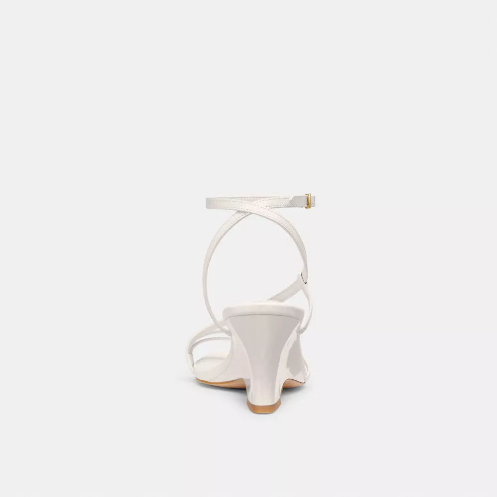 Cait Sandal