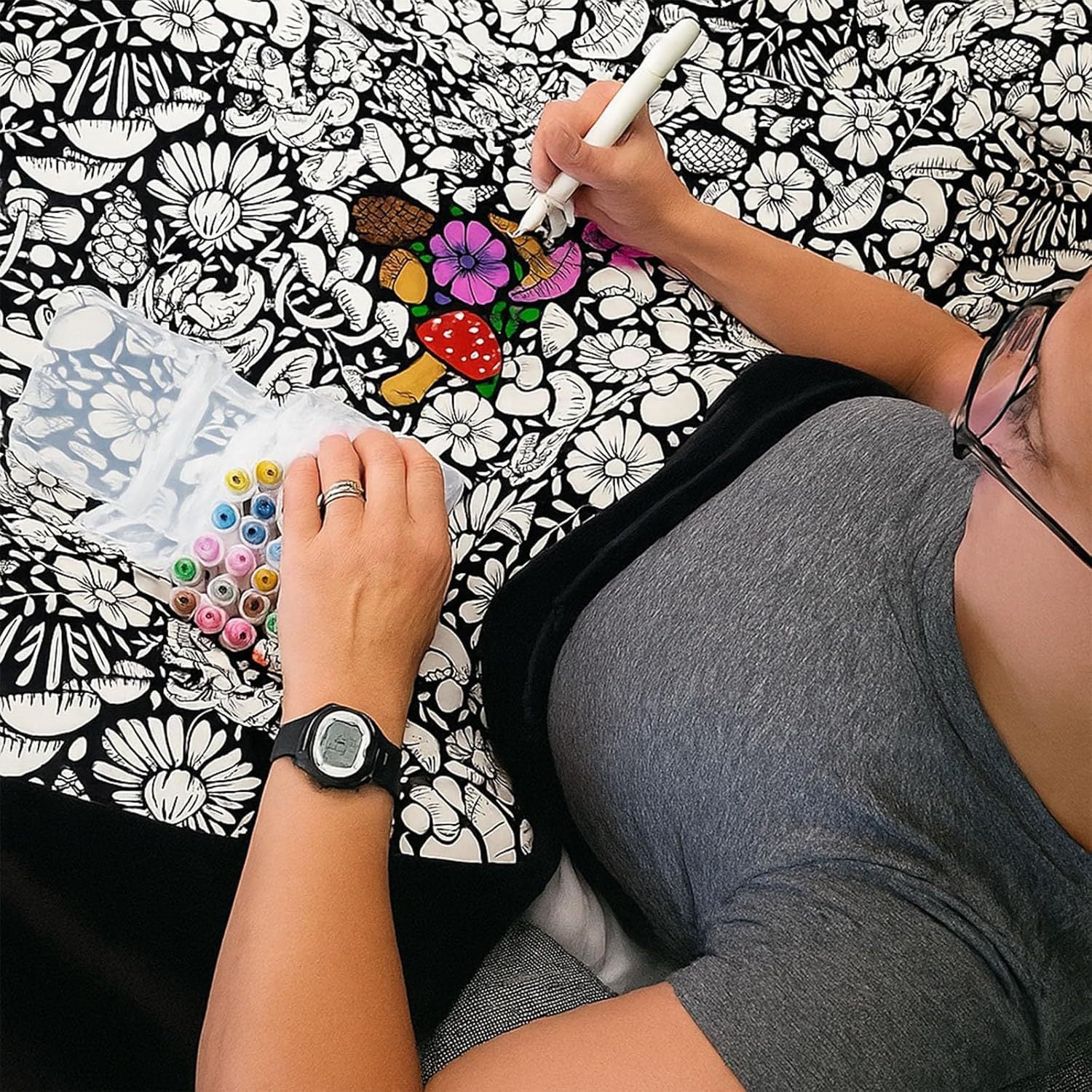 ✨Last Day 49% OFF🎨DIY Coloring Blanket with Markers🎁Perfect Gift For Family & Friends