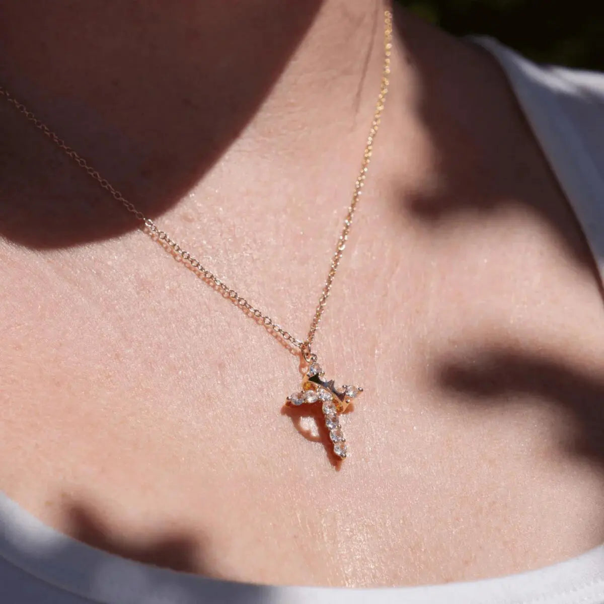 ✨ S925 Silver Cross & Crown Necklace