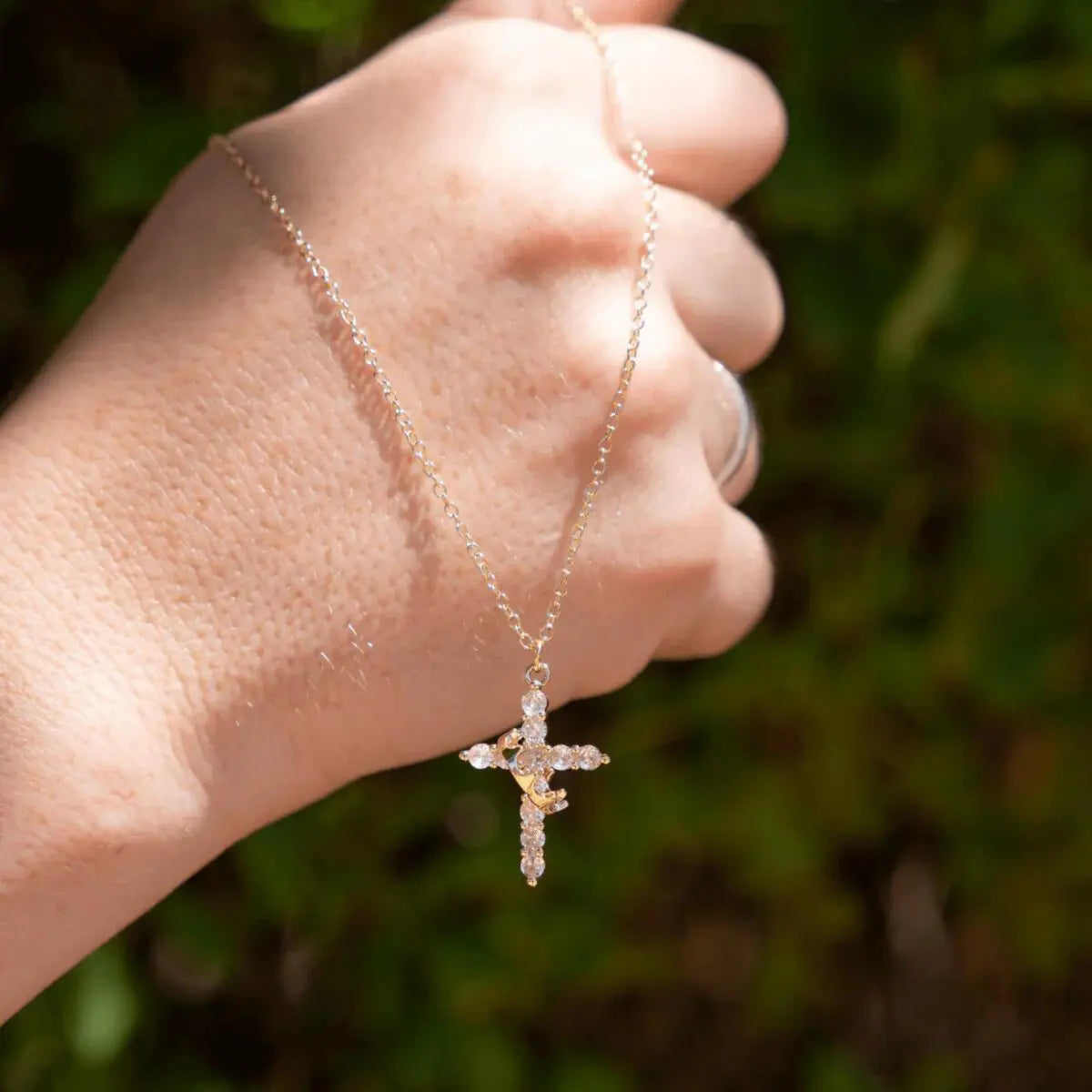 ✨ S925 Silver Cross & Crown Necklace