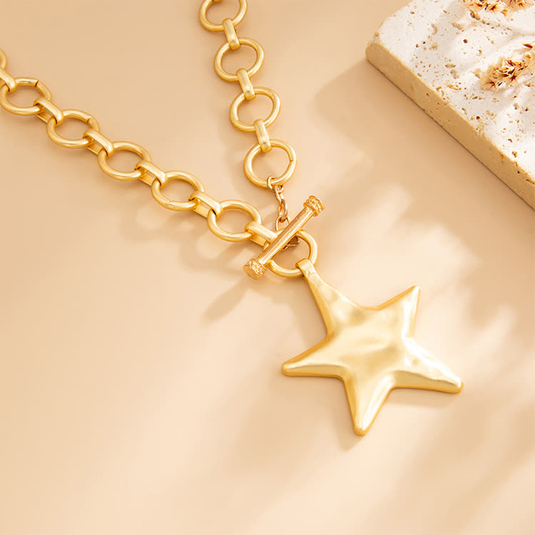 Punk-Style Star Necklace - image 3