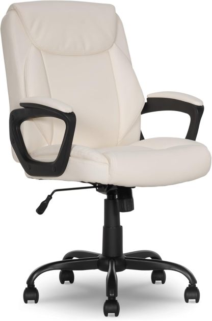 Amazon Basics Silla de escritorio acolchada de poliuretano Classic Puresoft con respaldo medio, para oficina, con reposabrazos, color marrón