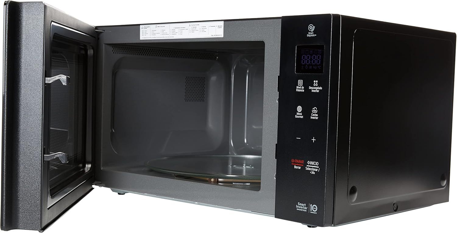 Horno de microondas LG, recubrimiento de facil limpieza, coccion uniforme, anillo giratorio estable, luz LED, Negro, modelo MS1536GIS
