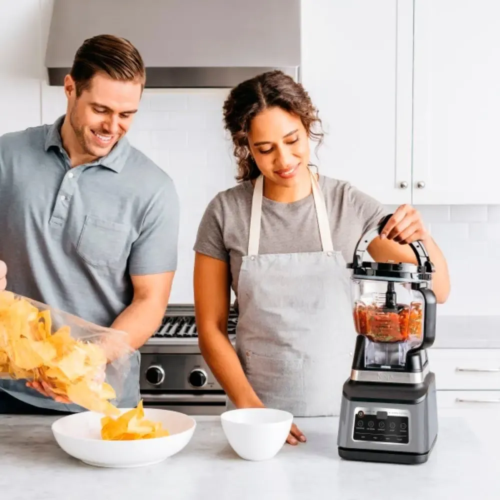 Ninja Licuadora Sistema de Cocina 1400W | Jarra 72 oz + Procesador 8 Tazas + 2 Vasos 24 oz | 5 Programas Auto-iQ | Masa, Picar, Smoothies y Frozen | Apto Lavavajillas | BN801