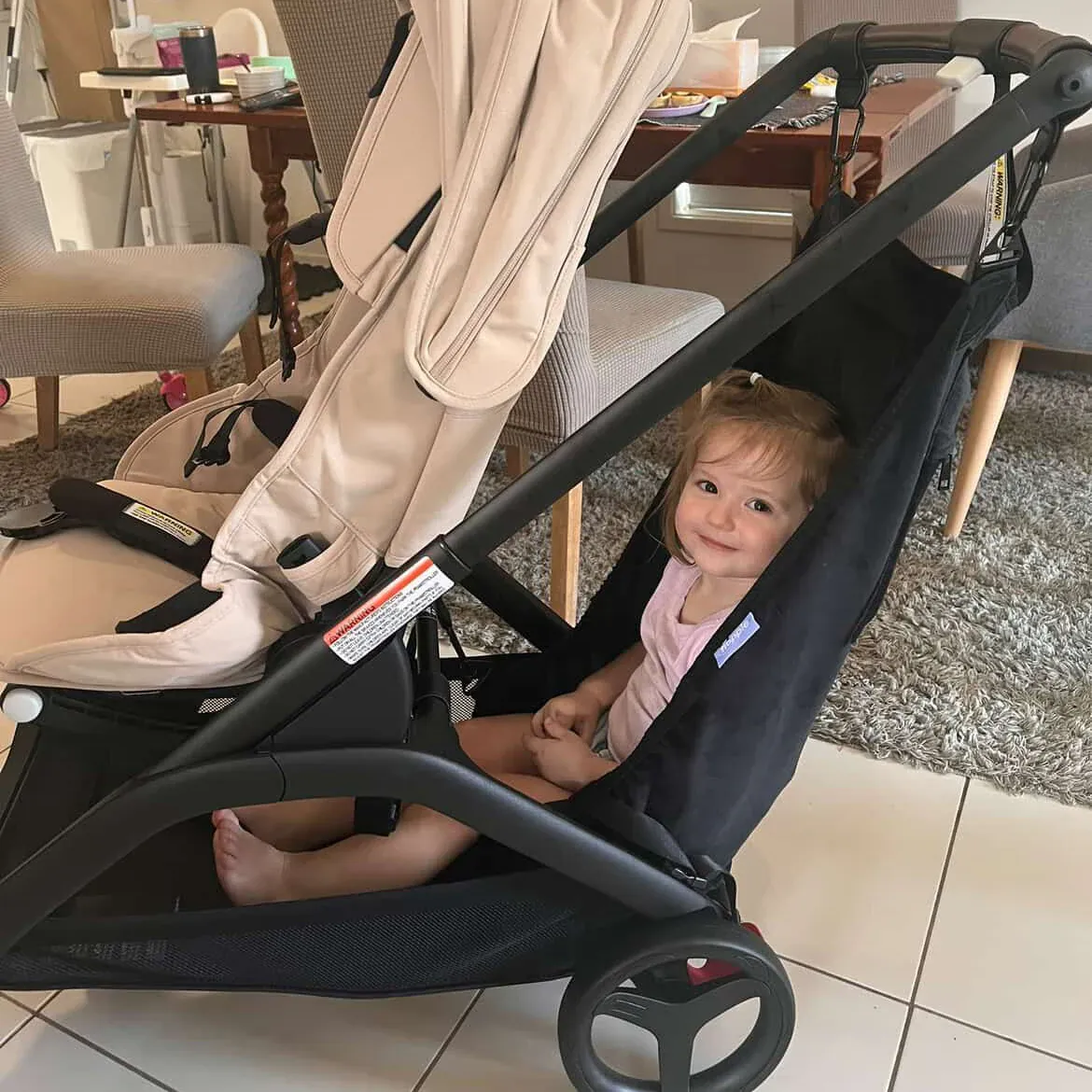 Asiento adicional inteligente diseñado específicamente para su segundo hijo.