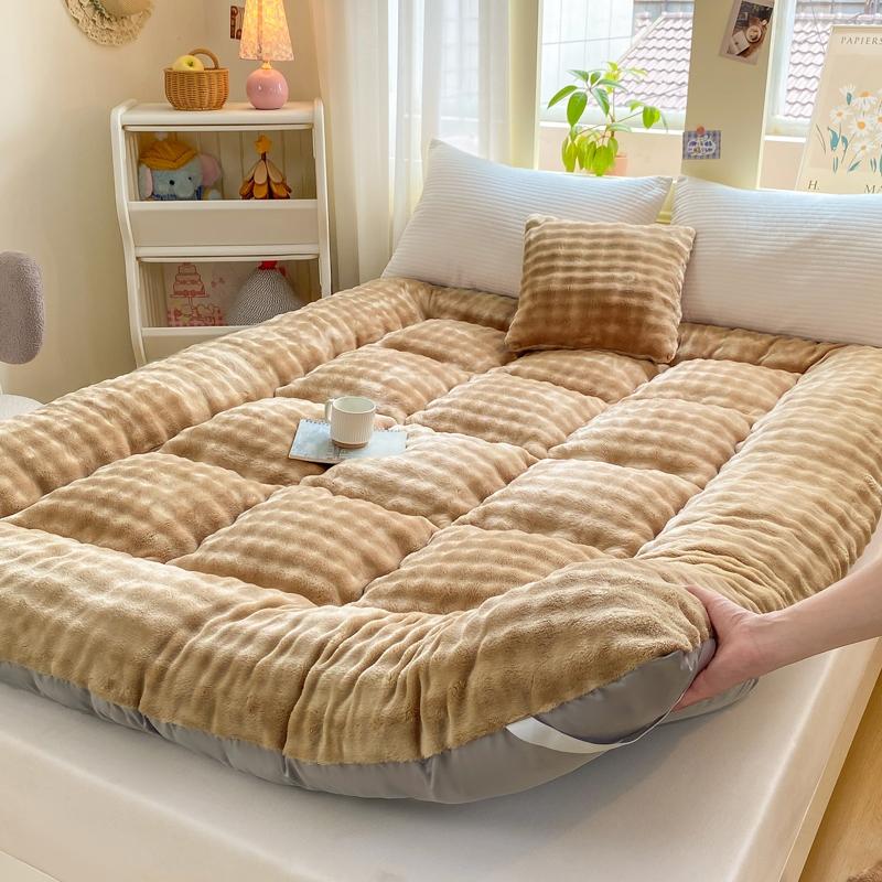 1 unidad de colchón de color liso, ultrasuave, cálido y grueso, con acabado de pelo de conejo y tejido de lana tipo leche; plegable y apto para dormitorios, residencias estudiantiles, automóviles u hoteles.