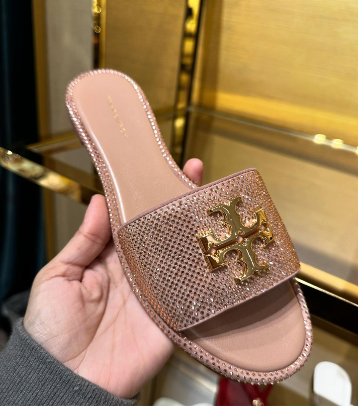 EVERLY SLIDE