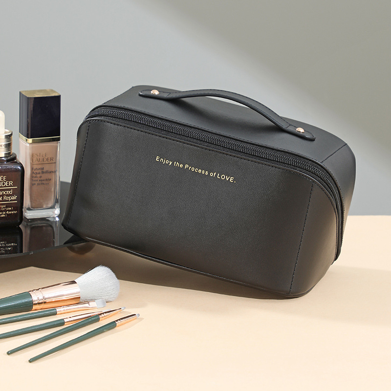 Large-capacity Travel Cosmetic Bag