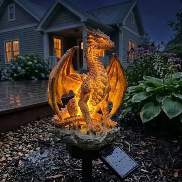 💥LAST DAY 50% OFF🐉✨Solar Dragon Garden Statue Light – Golden Ember Fantasy Outdoor Decor
