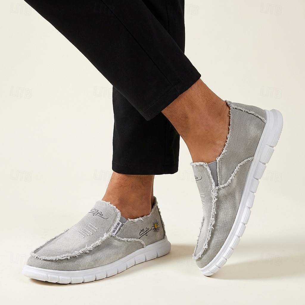 Men's White Distressed Slip-On Shoes – Breathable Lightweight Casual Canvas Loafers, Frayed Street Style Walking Flats for Summer, Travel and Everyday Fashion 2026 - €28.99 –P4