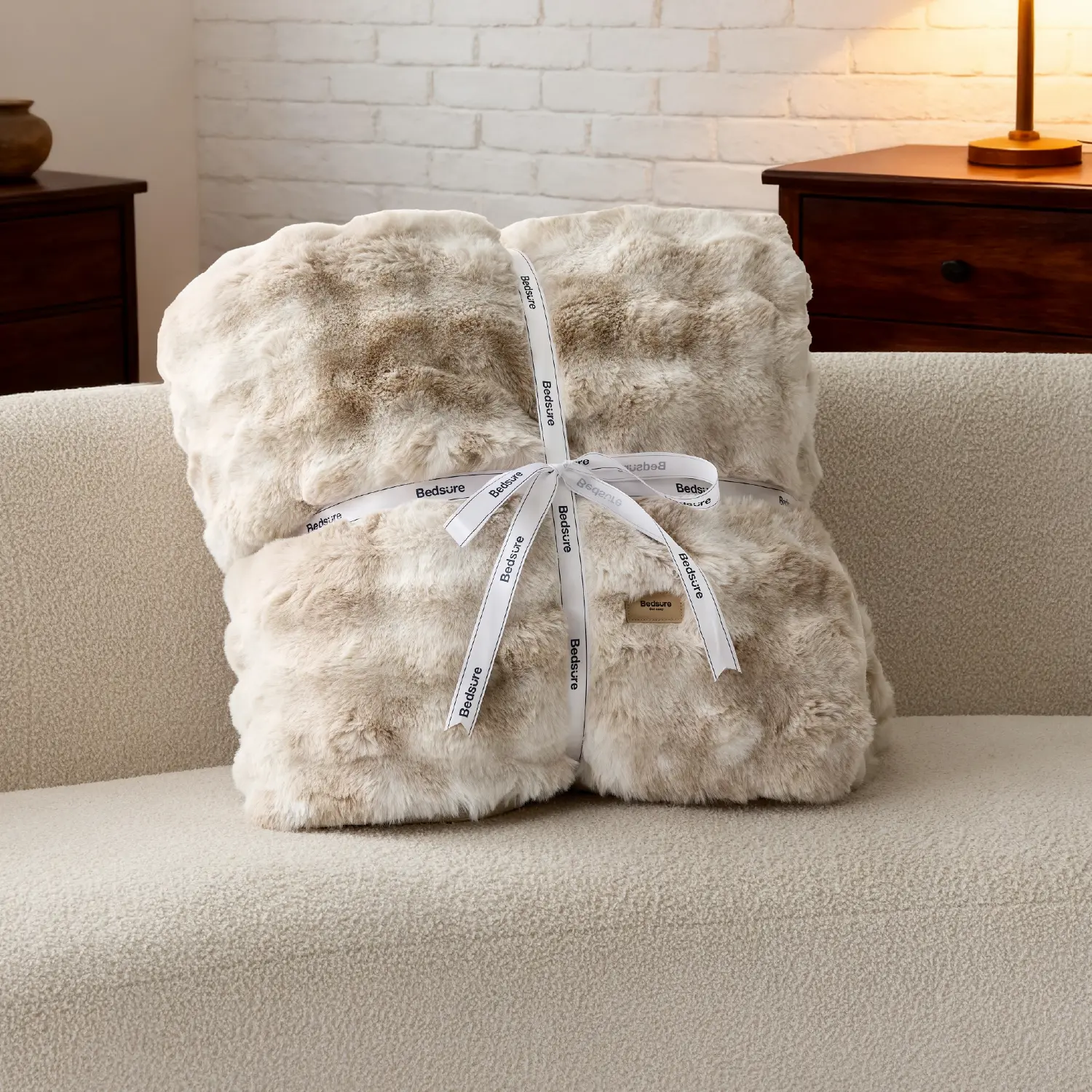 Bedsure Weighted Faux Rabbit Fur Blanket | Ultra-Soft Sherpa Throw for Cozy Comfort