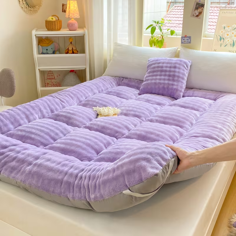 Ultra-Soft Faux Rabbit Fur Mattress – Thick Plush Cozy Bed Mattress, Foldable & Machine Washable, Warm Comfort for Bedroom & Guests