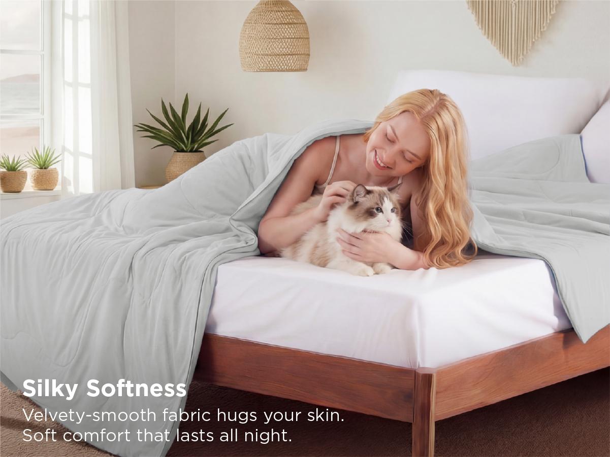 【backtoschool】Bedsure Summer Cooling Comforter for Hot Sleepers ,Ice Cream Blanket,Breathable Oversized  Design, Lightweight, RayonDerived from Bamboo, Comfy Bedding,  Gifts,  Teenage Bedroom Accessories, Cooling Blanket, Bedroom Decor