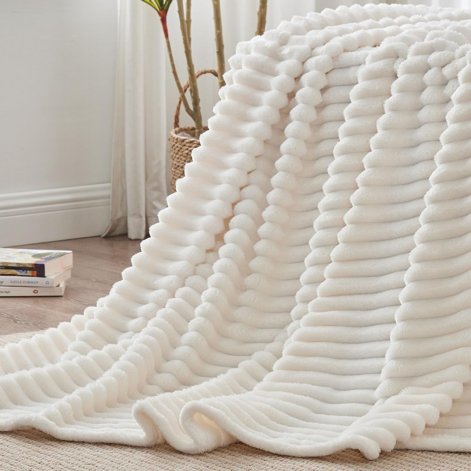 NLFZEK Ribbed Plush Blanket Queen Size – Ultra Soft Fleece Bed Throw, Cream