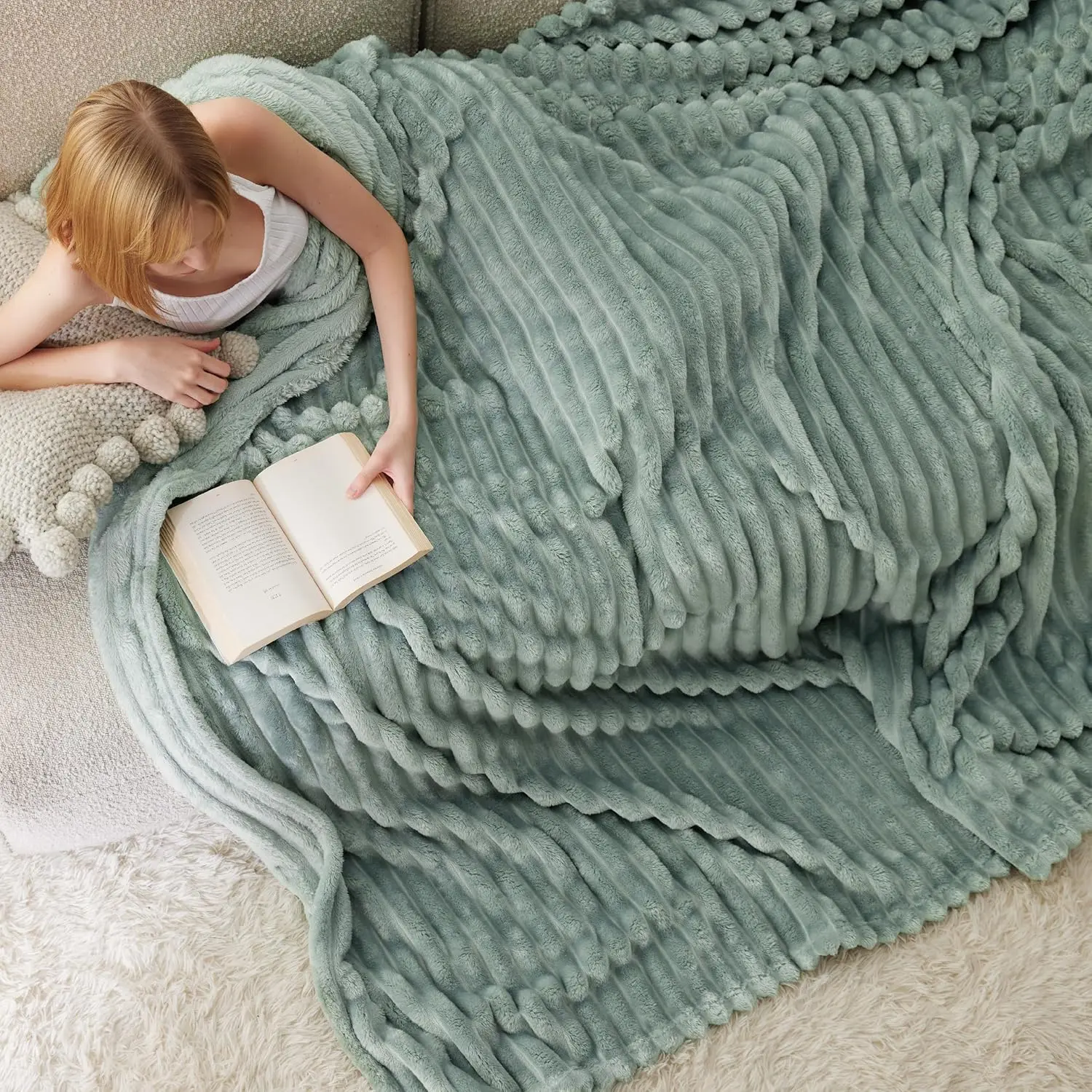 Bedsure GentleSoft Cozy Blanket – Ultra Soft Stripe Fleece Throw for Sofa, Bed & Everyday Comfort