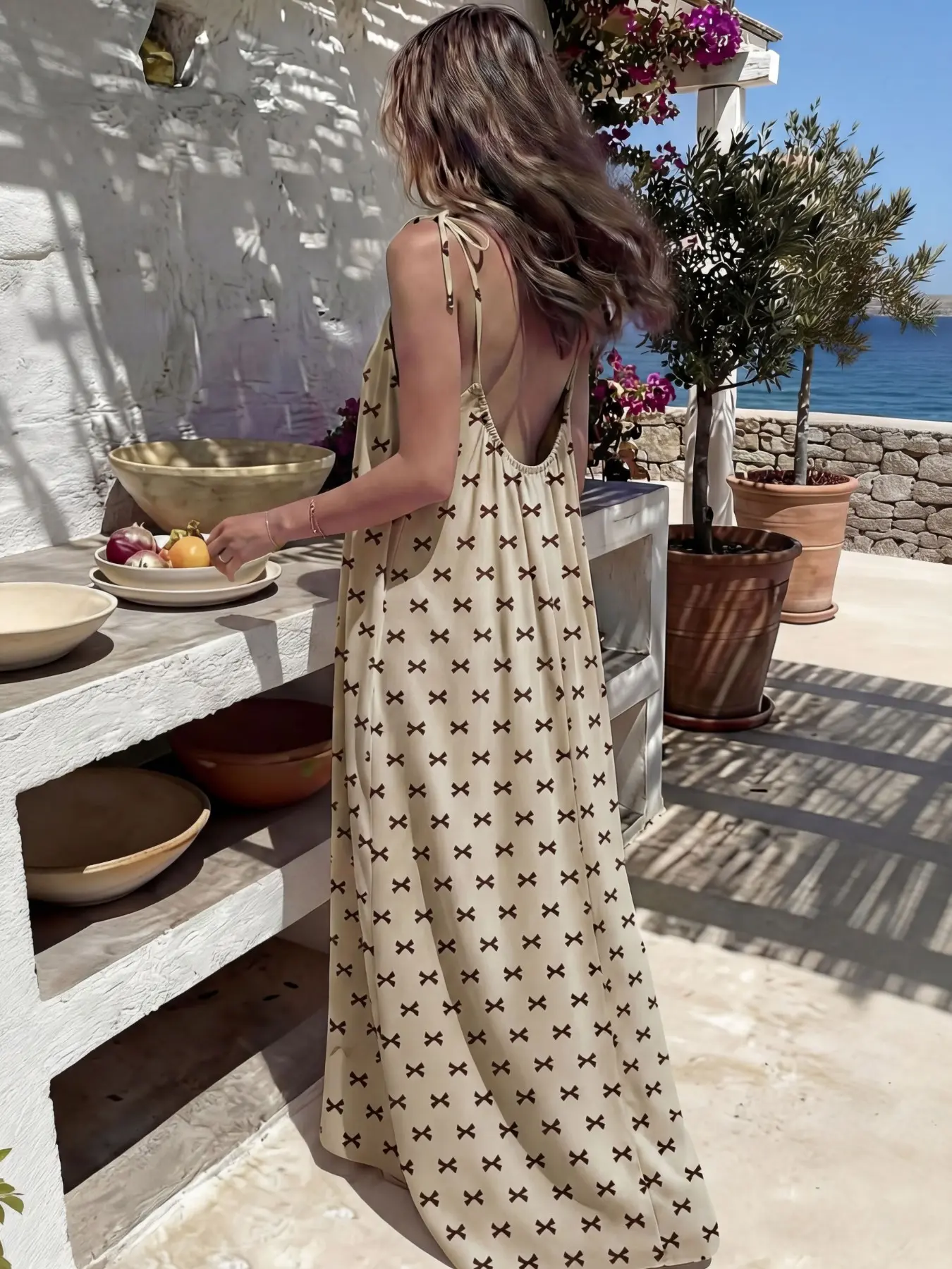 Women’s Solid Color Backless Cami Dress — Effortless Elegance, All-Day Comfort
