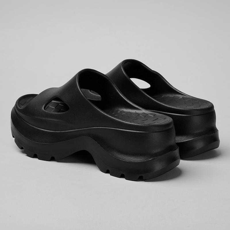 Women's platform slippers, comfortable summer slides, hollow-out design, breathable EVA walking shoes, thick non-slip sole, women's shoes, rubber material, party shoes