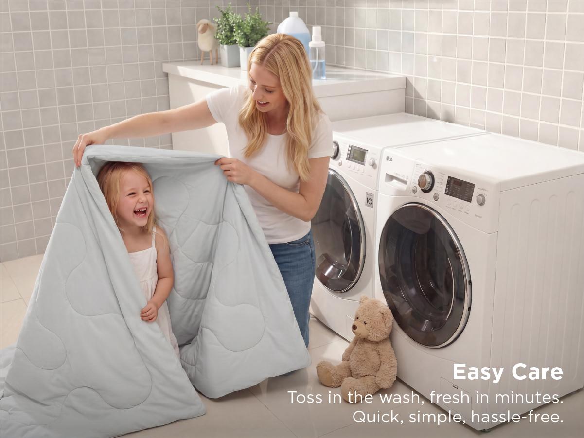 【backtoschool】Bedsure Summer Cooling Comforter for Hot Sleepers ,Ice Cream Blanket,Breathable Oversized  Design, Lightweight, RayonDerived from Bamboo, Comfy Bedding,  Gifts,  Teenage Bedroom Accessories, Cooling Blanket, Bedroom Decor