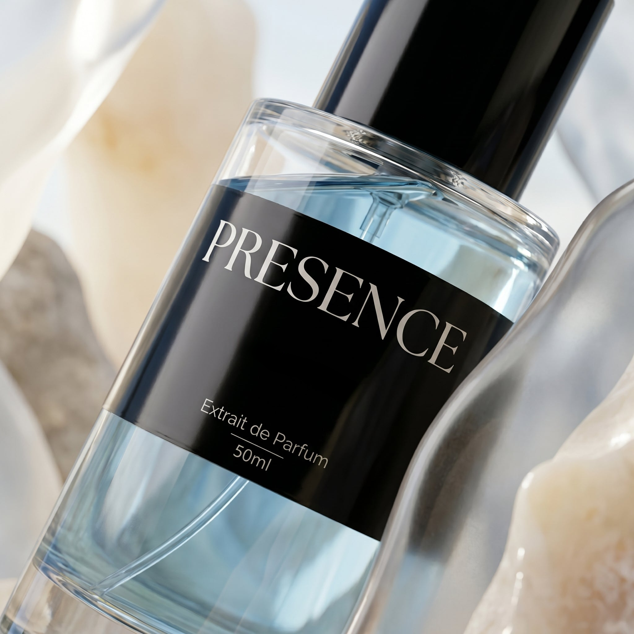 Fresh Woody Amber Extrait de Parfum – Unisex Long-Lasting Fragrance with Bergamot, Black Tea & Ginger, 50ml/100ml