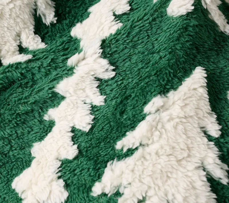 NLFZEK Reversible Plush Throw Blanket – Oversized Cozy 60x80 Blanket for Sofa, Bed & Home