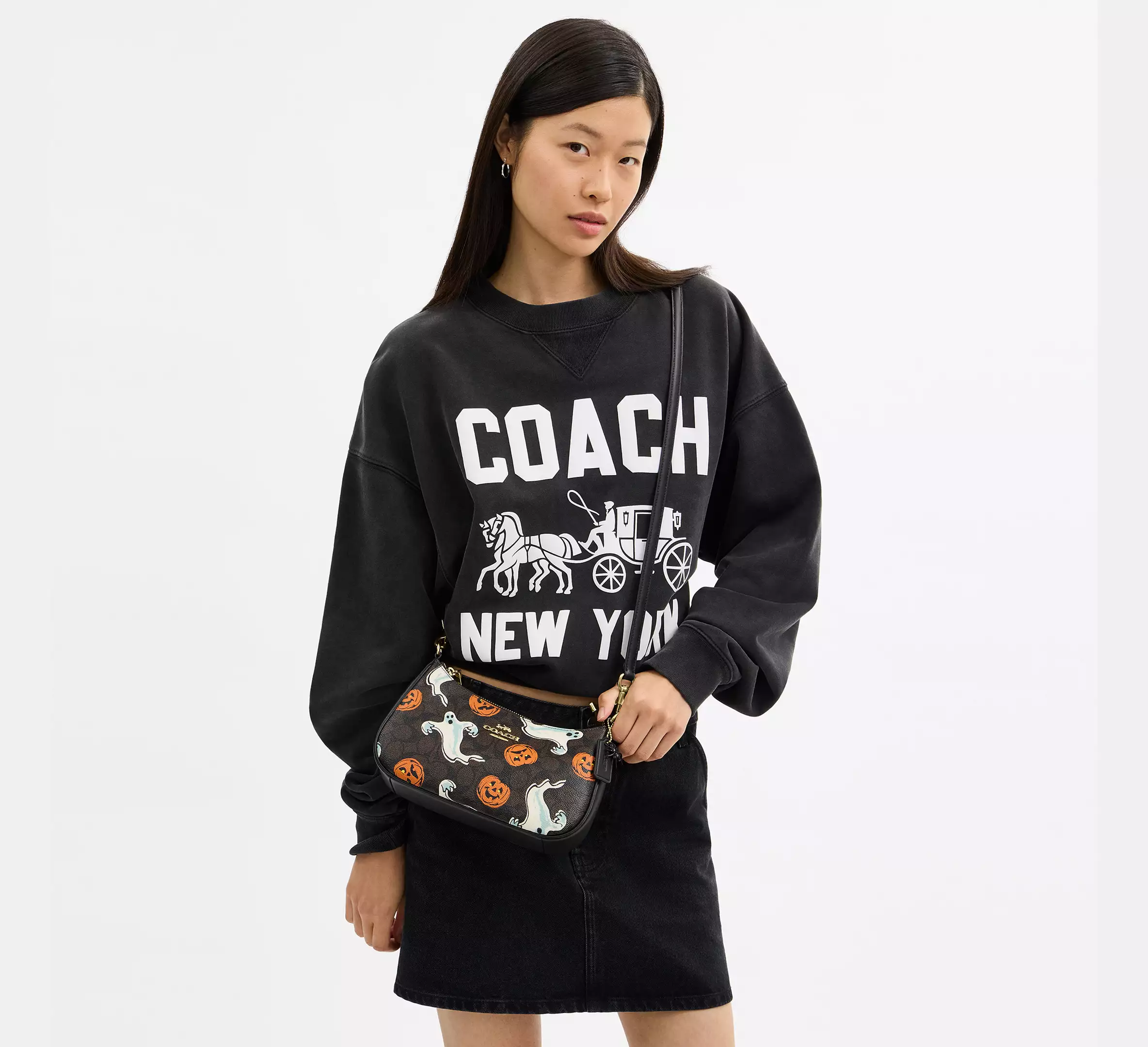 Teri Shoulder Bag In Signature Canvas With Halloween Print