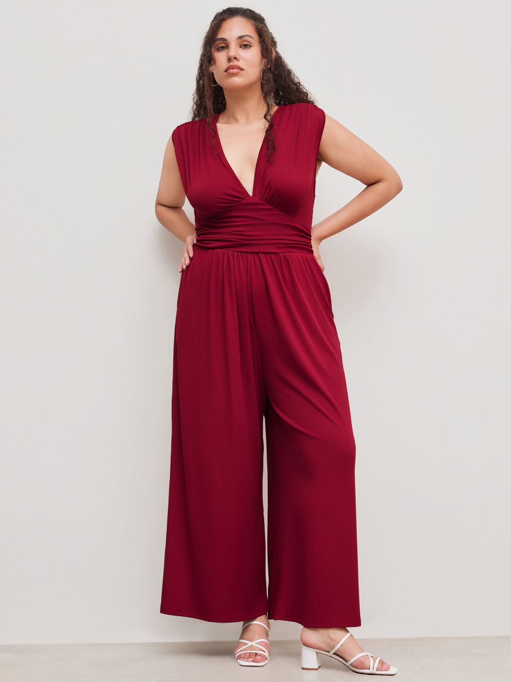 2026 Women's new jumpsuit with pockets Plain Ruched V Neck Ribbed Tank Jumpsuit, Summer Outfits 2025, Elegant Sleeveless Wide Leg Jumpsuit for Women for Vacation Holiday Party, Ladies Summer Clothes