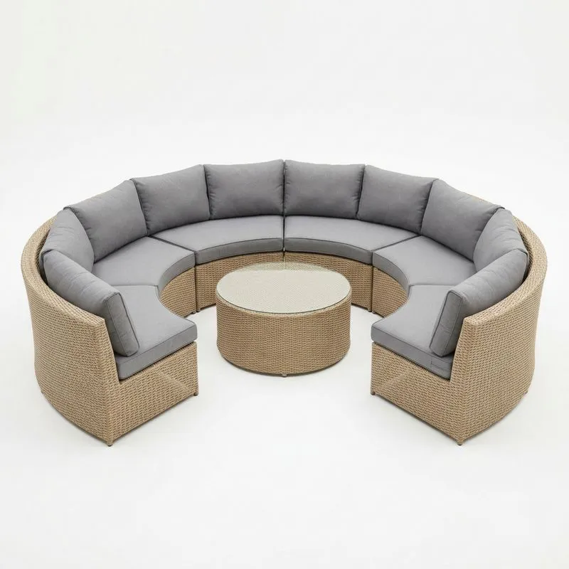 Conjunto Modular de Sofá Redondo de Ratán con Cojines Grises y Mesa de Vidrio-seltrivaria