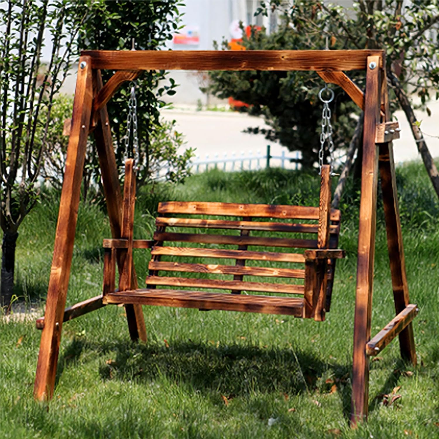 Balançoire de porche en bois 2 places avec auvent structure résistante jardin terrasse toit extérieur - Banc Balancelle Bois-Roluxyhome
