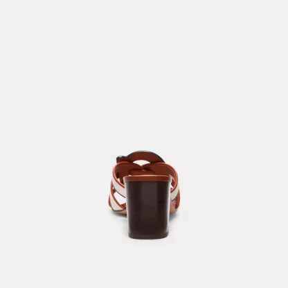 Nikki Sandal