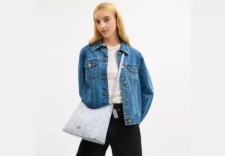 Laurel Shoulder Bag In Sketch Signature Canvas