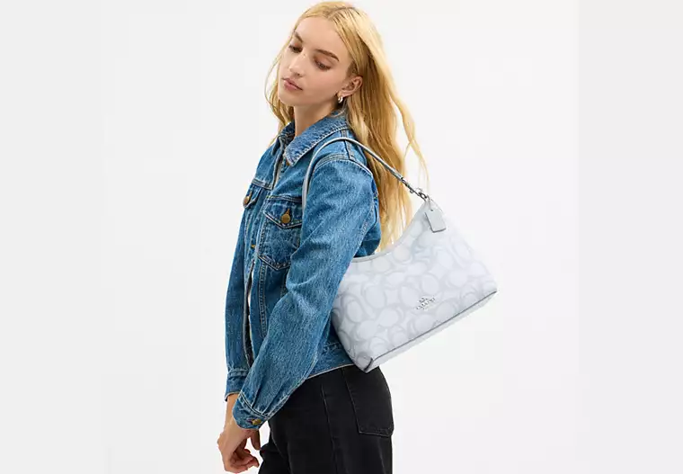 Laurel Shoulder Bag In Sketch Signature Canvas