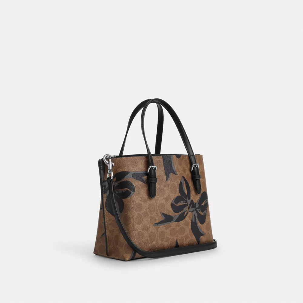 Mollie Tote Bag 25 In Signature Canvas With Bow Print