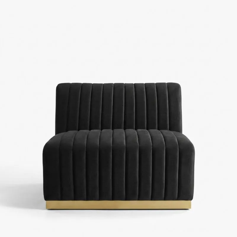 Modulares Sofa mit schwarzem Edelstahlgestell und Samtbezug