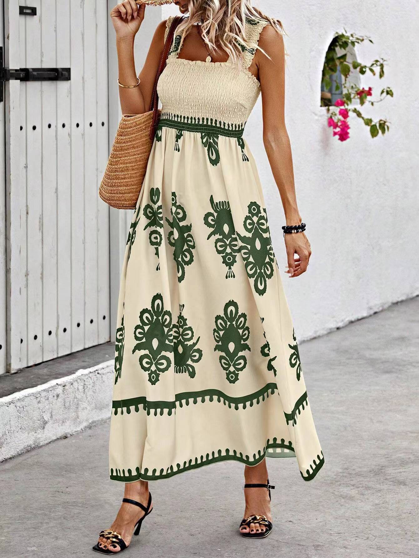 Boho-Maxikleid für Damen mit Blumenmuster und Smokdetails