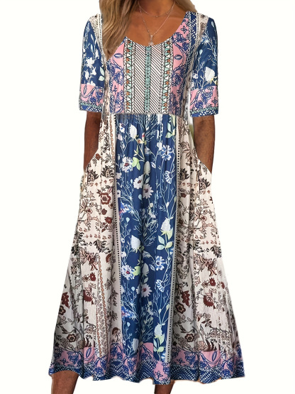 Damenkleid mit Rundhalsausschnitt, kurzen Ärmeln und Boho-Muster