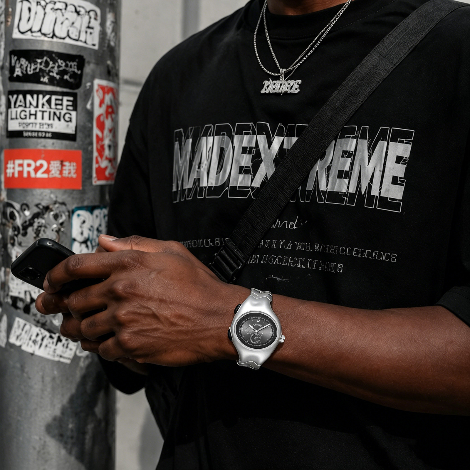 Y2K Liquid Metal Chrono