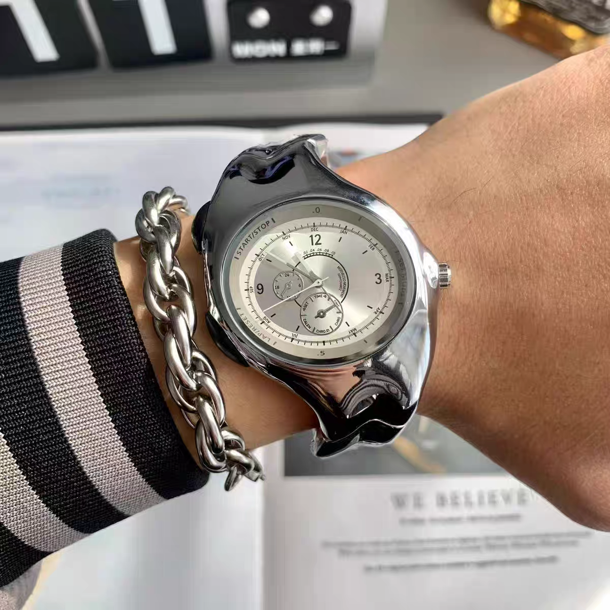 Y2K Liquid Metal Chrono