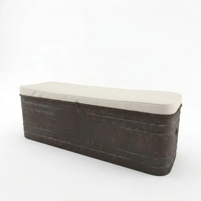 Braun-beige Stahlbank mit Kissen